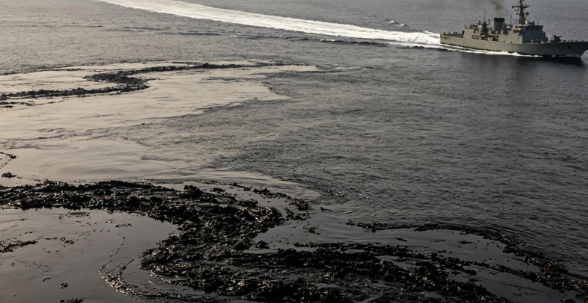 Military Conflict in the Persian Gulf Triggers Oil Spills